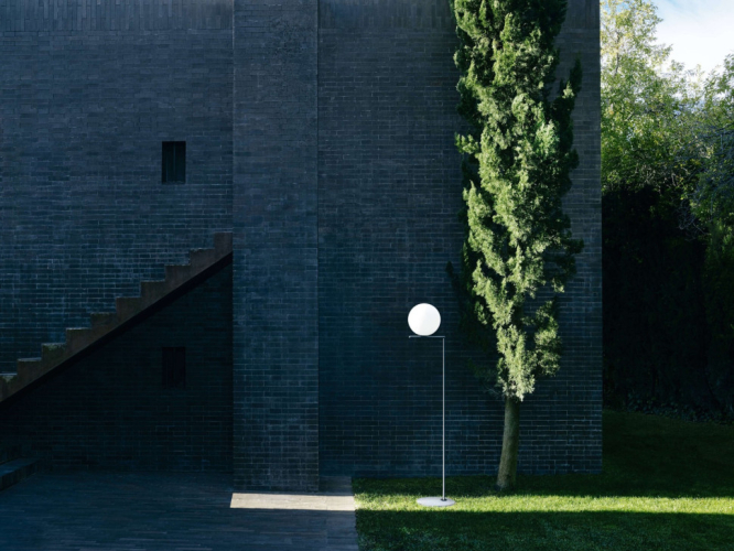 Напольная лампа Flos IC Lights Outdoor