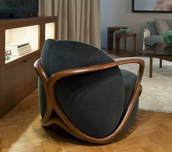 Кресло Hug Giorgetti 69800