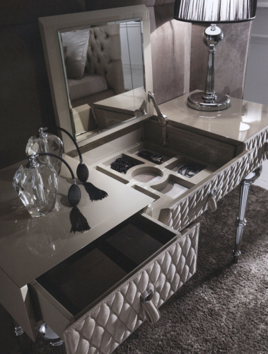 Консоль Dv home collection Egoist prince consolle