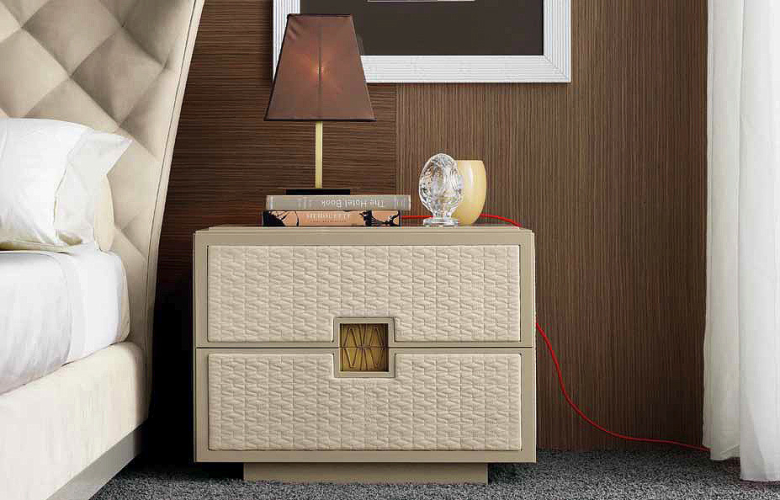 Тумбочка Yves Bastianelli home Home decoration Yve071c