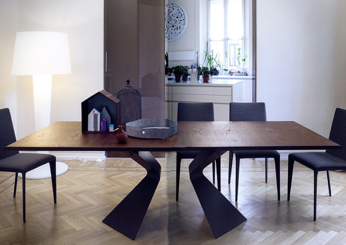 Стол в столовую Bonaldo Prora