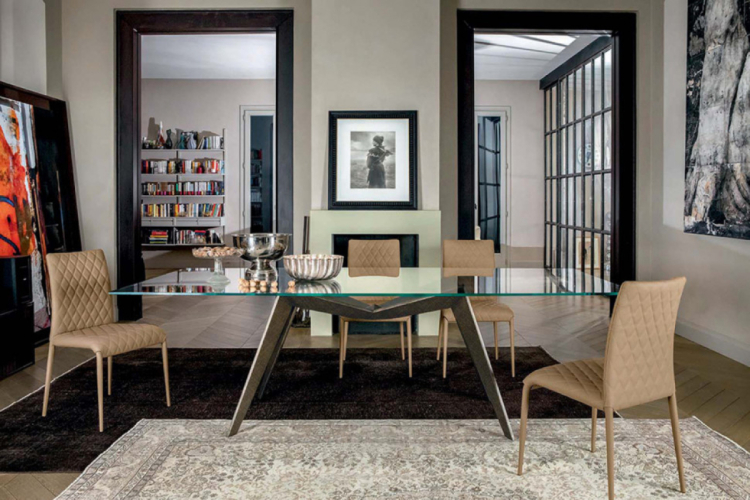 Стол в столовую Tonin CASA Design M. MOTTIN/E. BARBIERI Reverse
