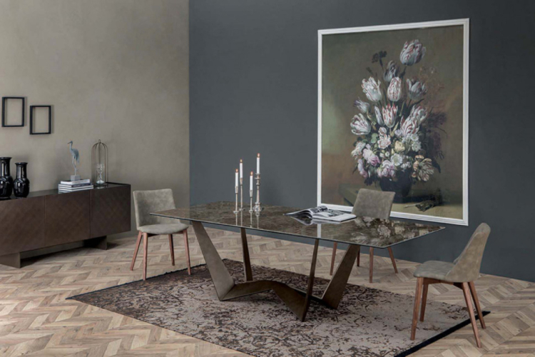 Стол в столовую Tonin CASA Design M. MOTTIN/E. BARBIERI Reverse