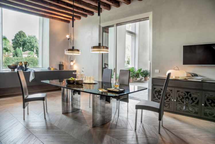 Стол в столовую Tonin CASA Design STUDIO28 Manhattan