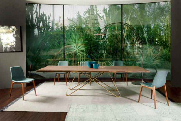 Стол в столовую Tonin CASA Design Andrea Lucatello Status