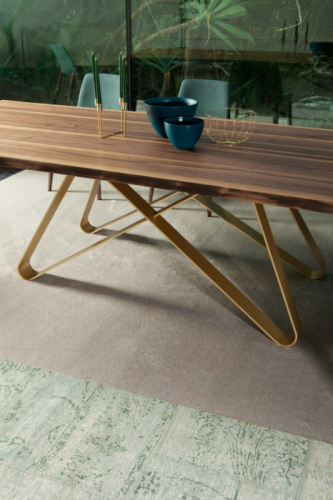 Стол в столовую Tonin CASA Design Andrea Lucatello Status