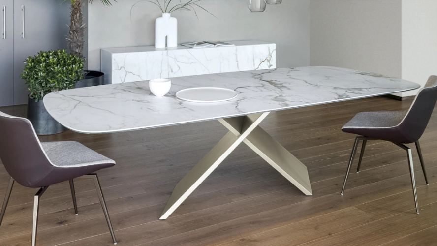 Стол в столовую Италия Bonaldo Ax