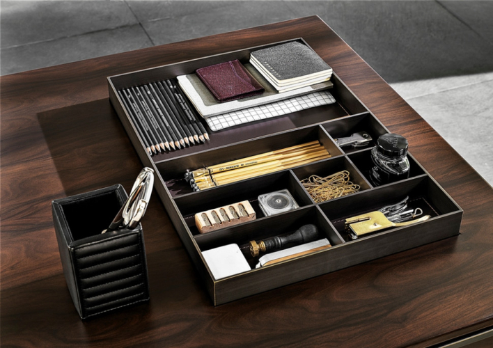 Стол в столовую Minotti Linha Studio