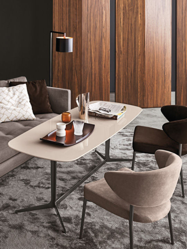 Стол Minotti Clyfford