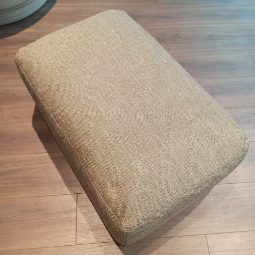 Пуфик Ralph small Mod Interiors Telas 84 x 55 x 36h nc92441