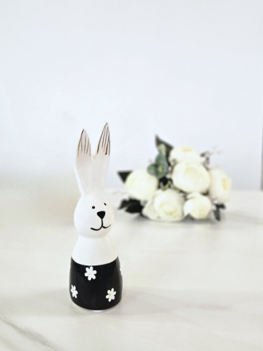 Фигурка Flower rabbit