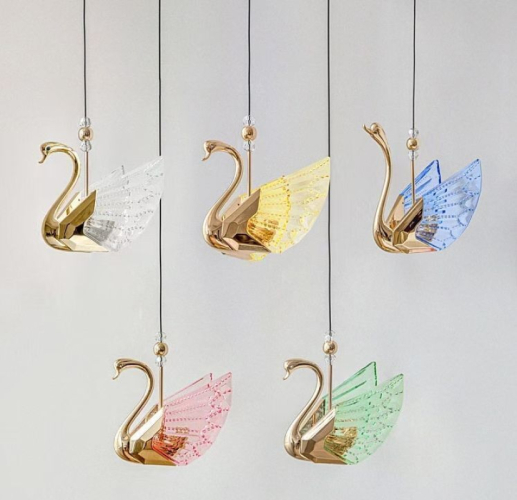 Люстра Swan