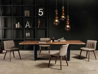 Стол Tonin Casa Manhattan