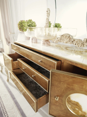 Буфет Jumbo Collection La grande dame