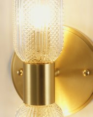 Светильник настенный Moderli V11018-2W Brass