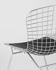 Стул обеденный Bertoia хромированный с черной подушкой 4 шт