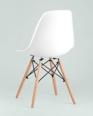 Стул Eames DSW белый