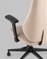 Кресло руководителя TopChairs Trophey бежевый