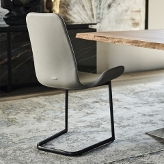 Стул в столовую Cattelan italia Flamingo Cantilever