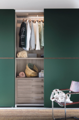 Middle flush-closing Sliding Door