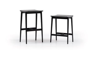 Стул в столовую Minotti Fynn Stool