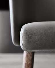 Стул в столовую Minotti Reeves Dining