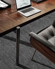 Стол в столовую Minotti Superquadra