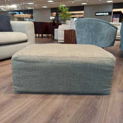 Пуфик Ralph small Mod Interiors Telas 84 x 55 x 36h nc92441