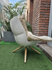 Поворотное кресло Husk