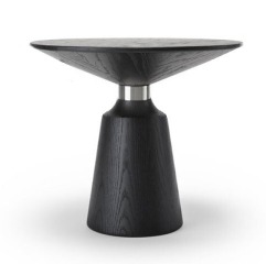 Стол журнальный черный Nicole Occasional Table