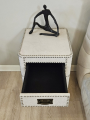 Тумба прикроватная RT169