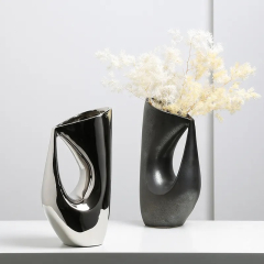 Ваза Harm sliver vase