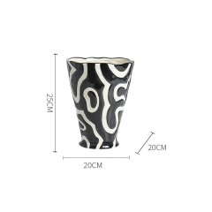 Ваза Totem Vase