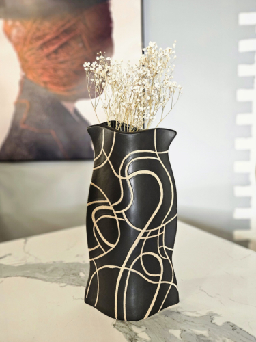 Ваза Abstract flat vase A