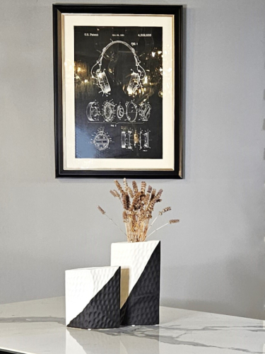 Ваза Black and White Vase A