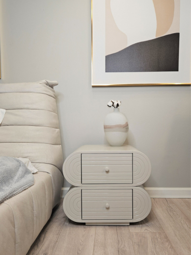 Ваза Flowing white vase A