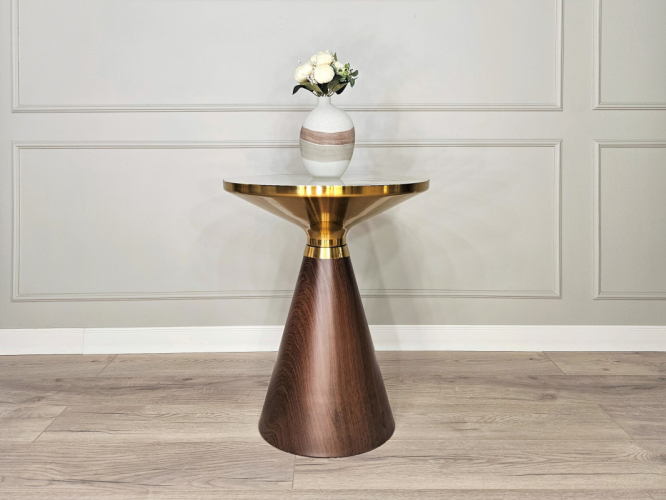 Ваза Flowing white vase A